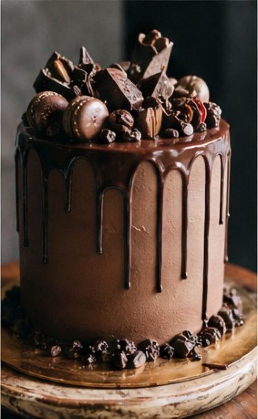 Chocolate drip wedding cake